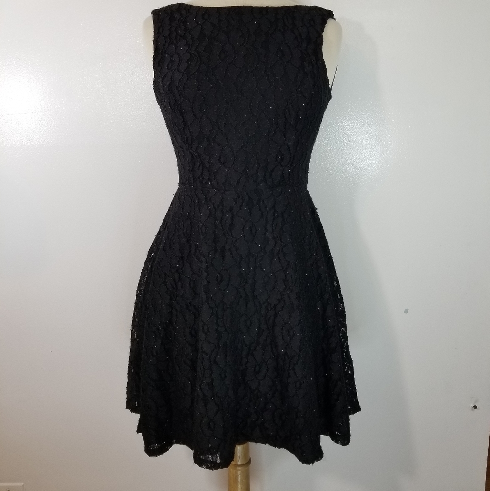 Speechless Black Lack Zip Back Dress 7